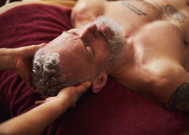 Massagem tântrica para homens com mais de 50 anos Redescobrir o prazer e a vitalidade